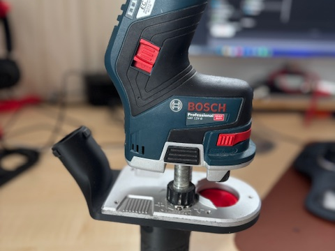 osVac Adapter Bosch Kantenfräse GKF 12V-8