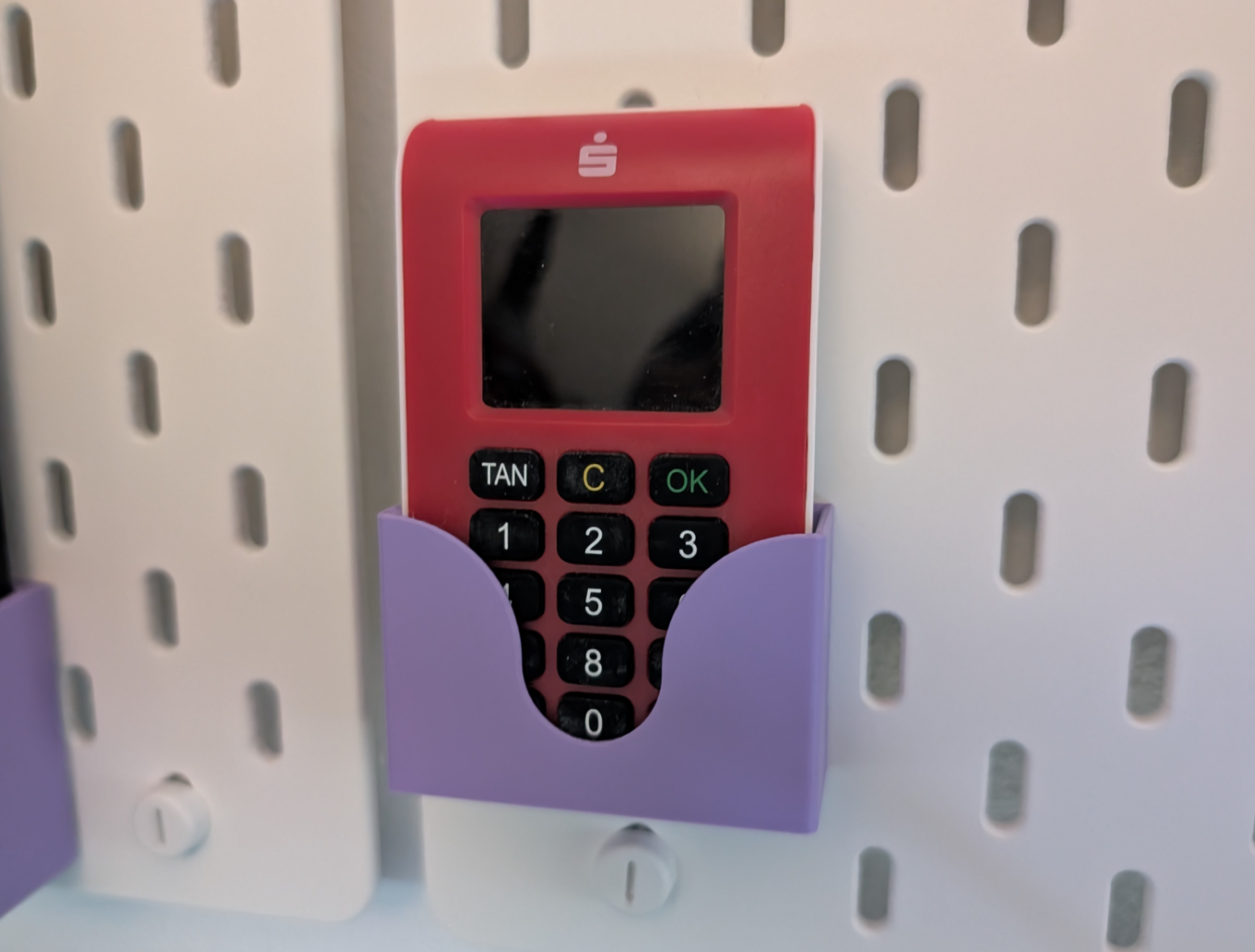 tanJack photo QR Skadis Holder