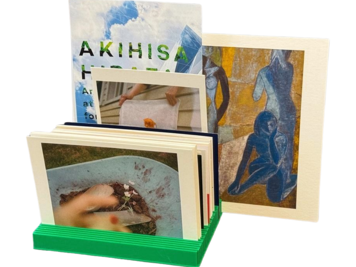 Versatile Zigzag Card Stand for All Card Sizes