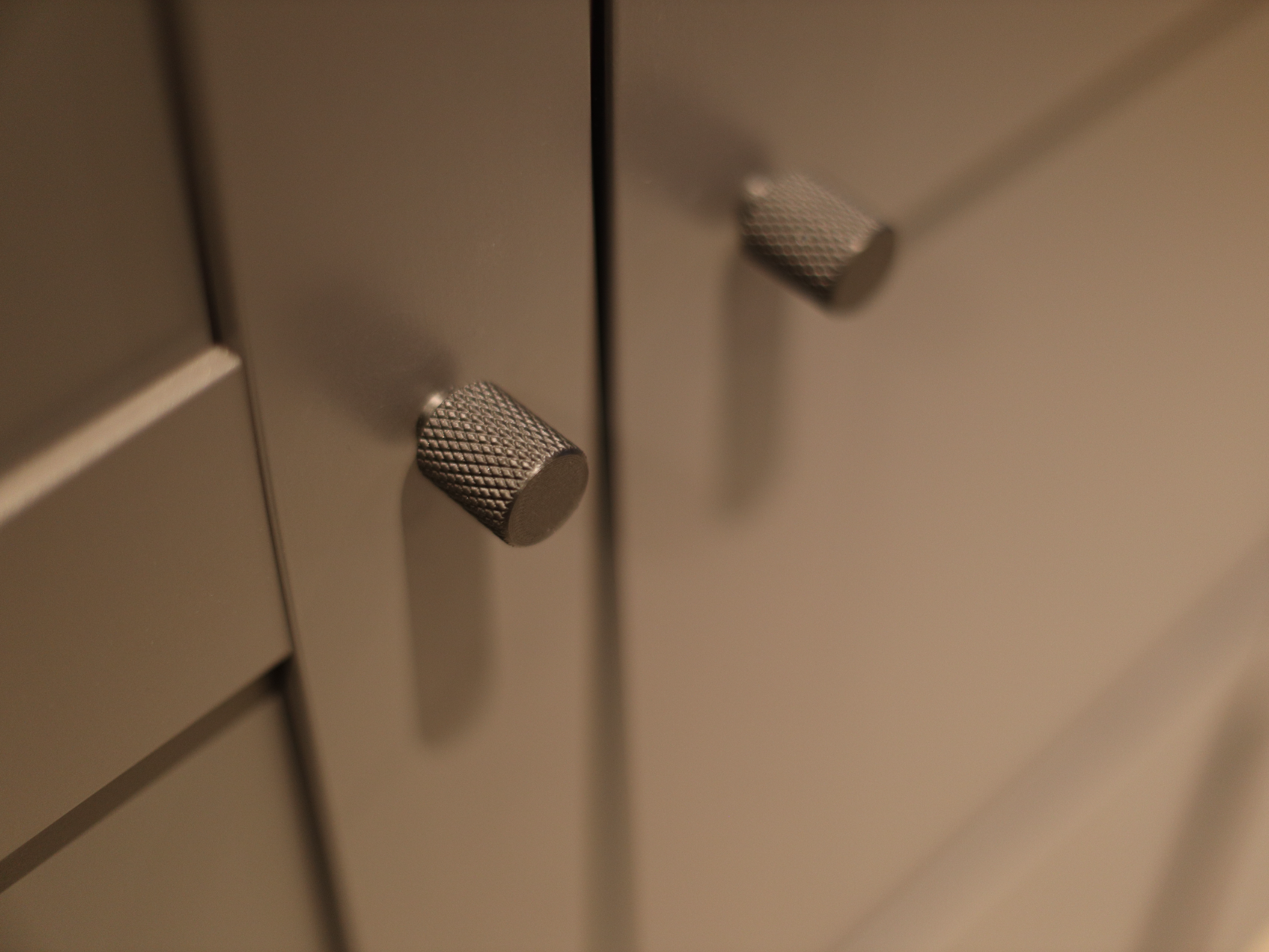 Knurled Door Handle Knob – Kitchen & Closet