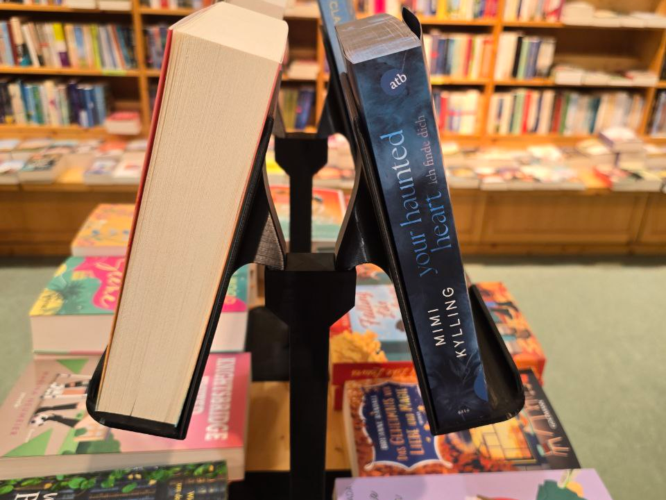 Doppelter Buchständer – Modular & Höhenversetzt