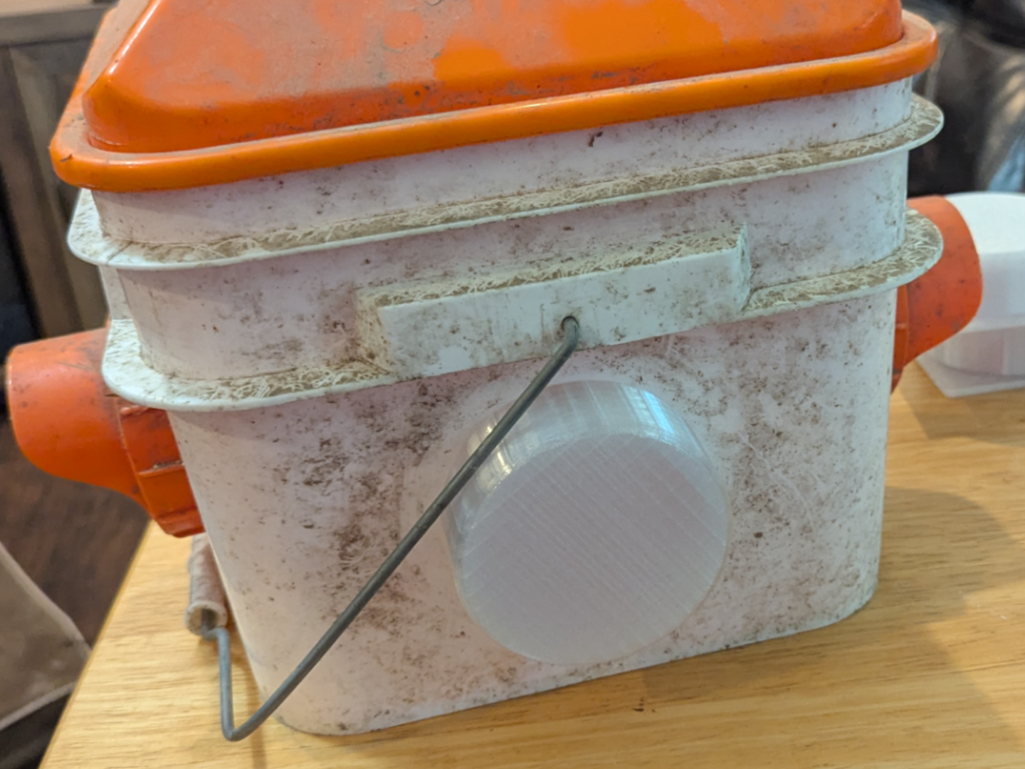 Chicken Feeder Bucket Plug