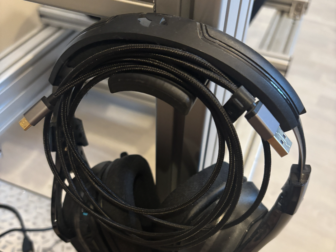 Headset Halter Sim Rig 40x40 Aluprofil