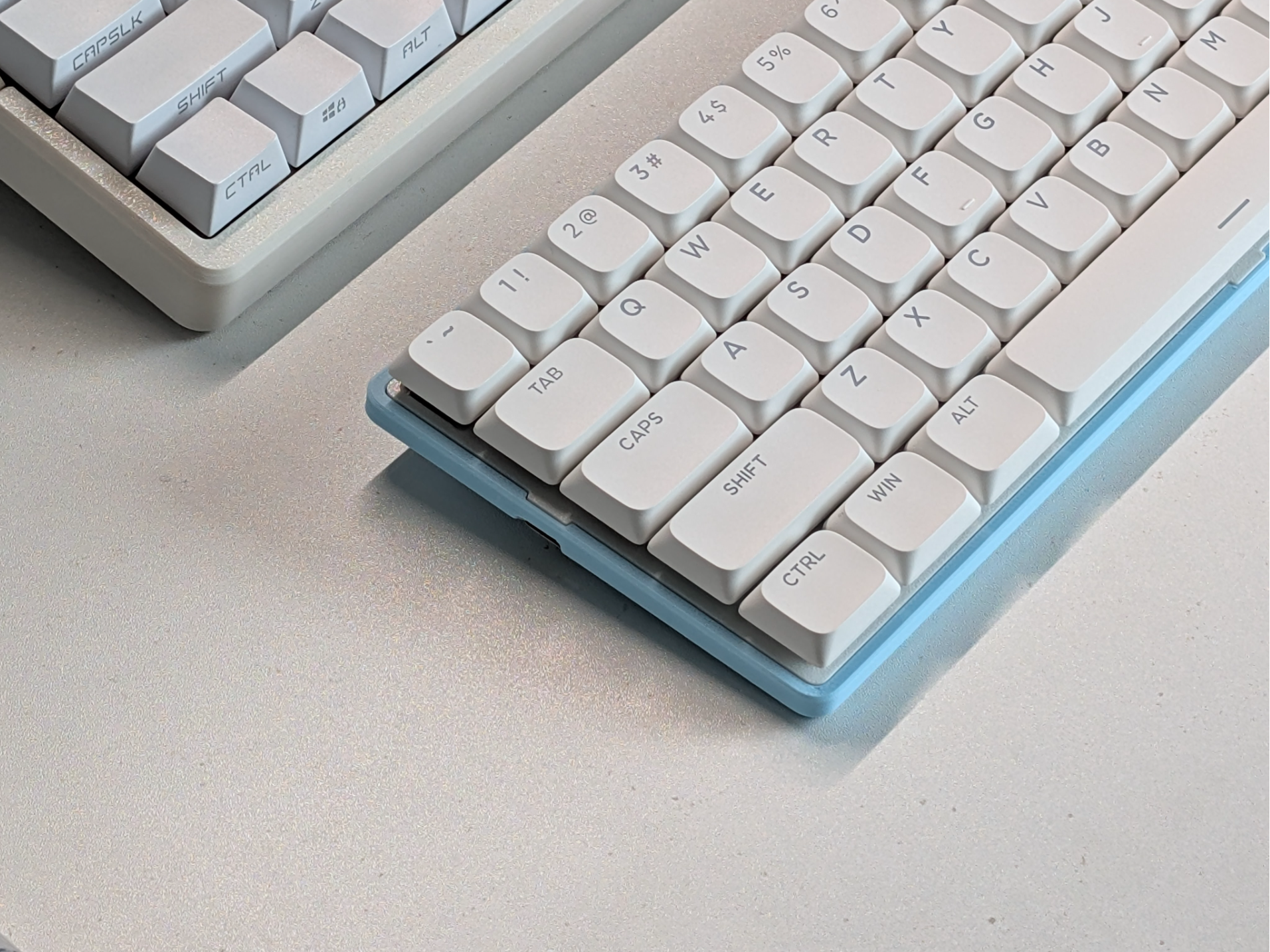 PH60Slim-Choc | Low-profile Mechanical Keyboard