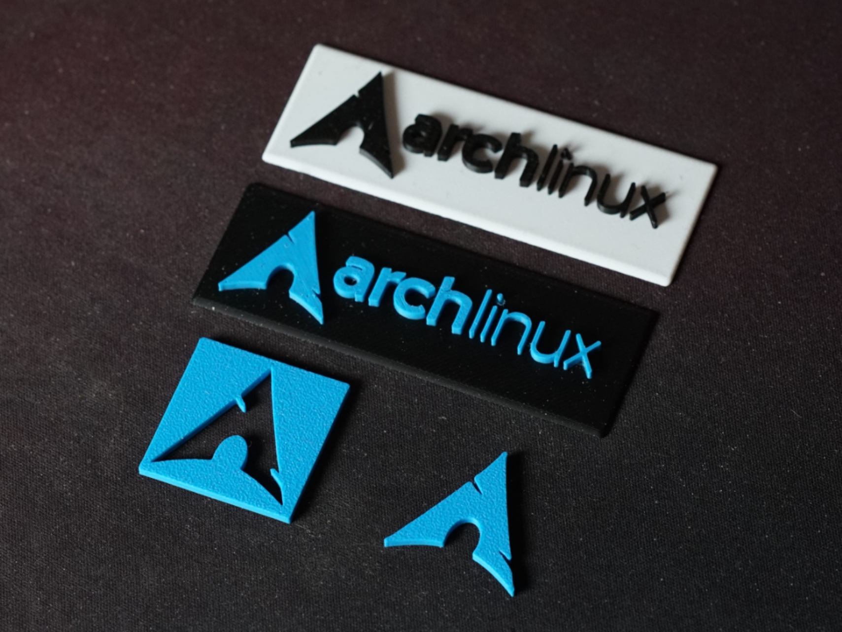 Arch Linux Logo Badge NO AMS