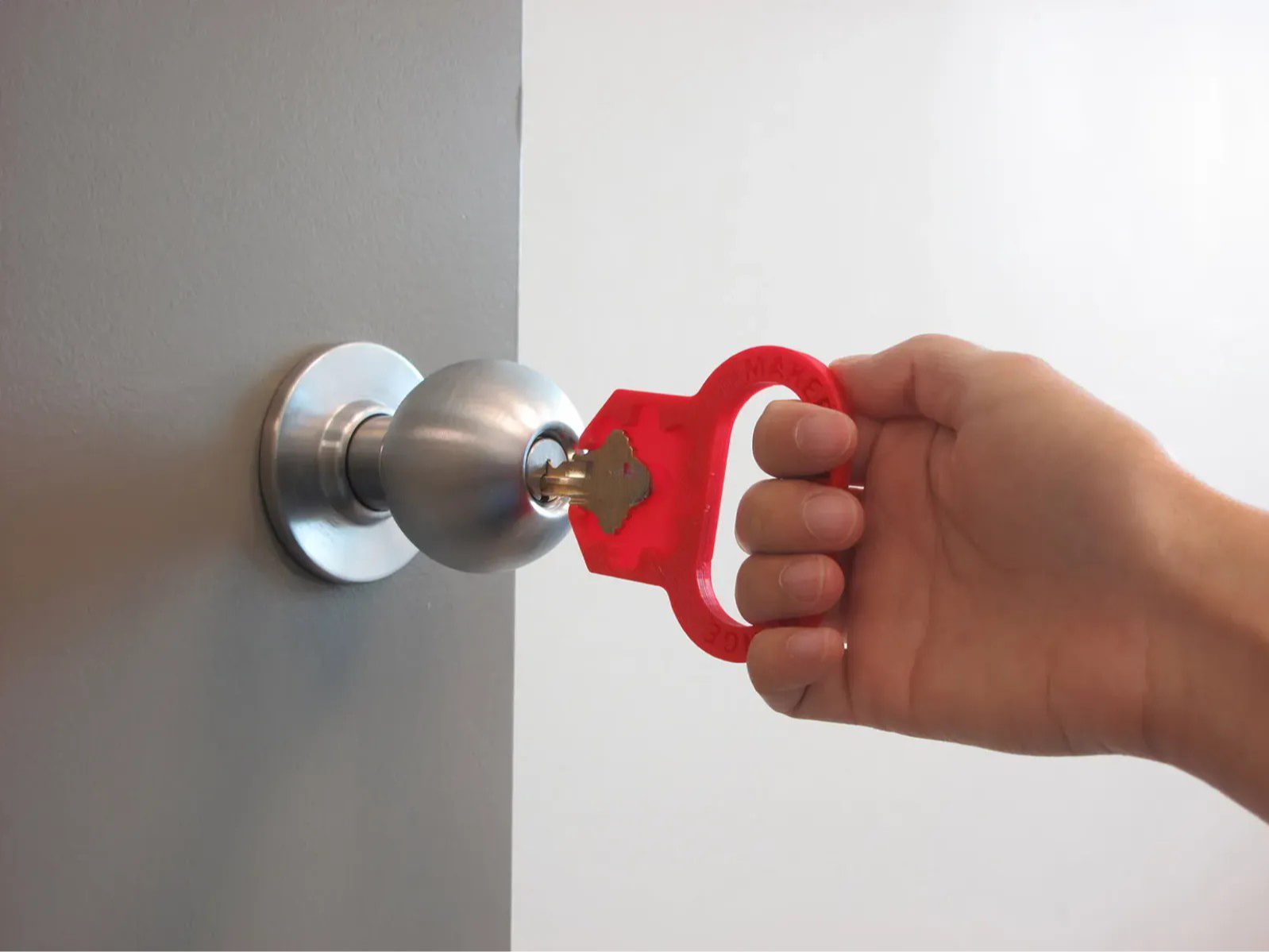 Car Key Turner