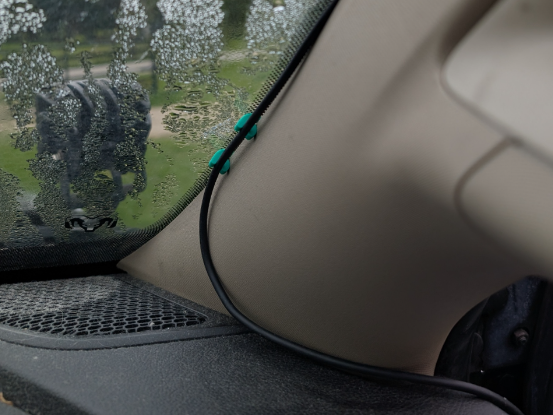 Headliner & Door Pillar barbed wire clip