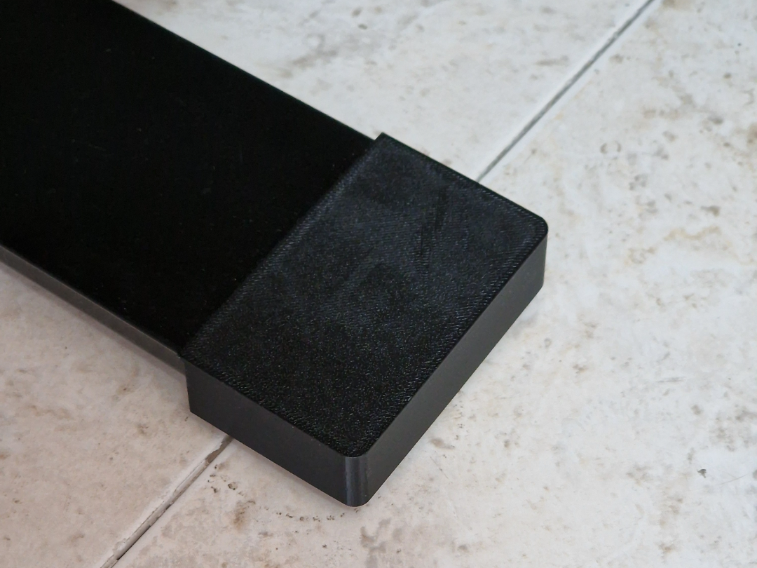 Flexispot E7 Robot Vacuum Blocker