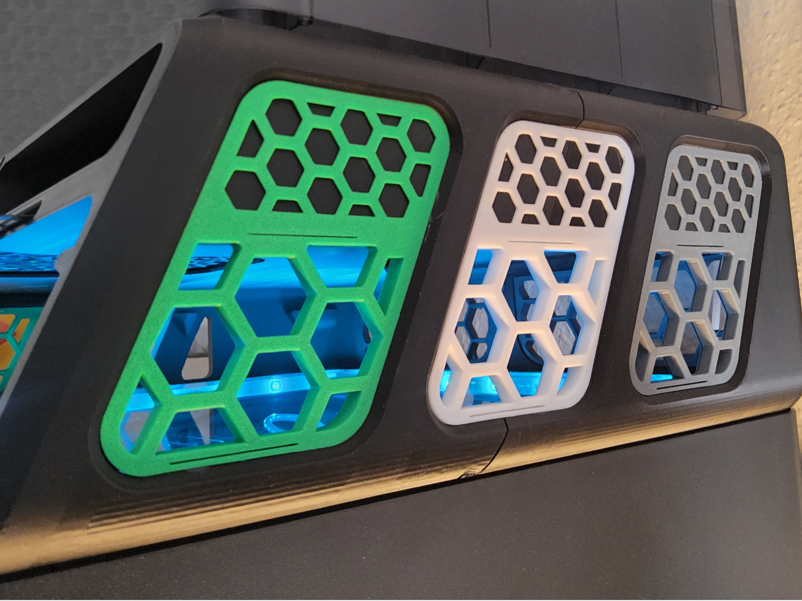 BLV-X3D Honeycomb Panels with X3D Hexagon Pattern