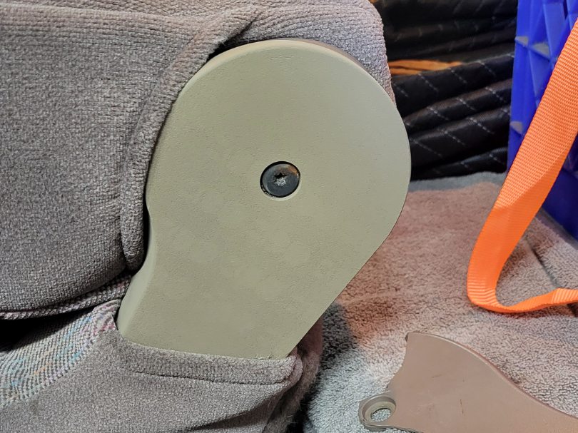 1990's Ford Truck 40-20-40 jump seat hinge cover