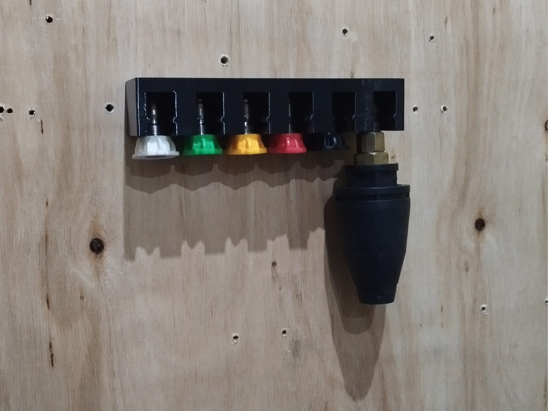 Wall Mount Holder for 6 Pressure Washer Nozzles