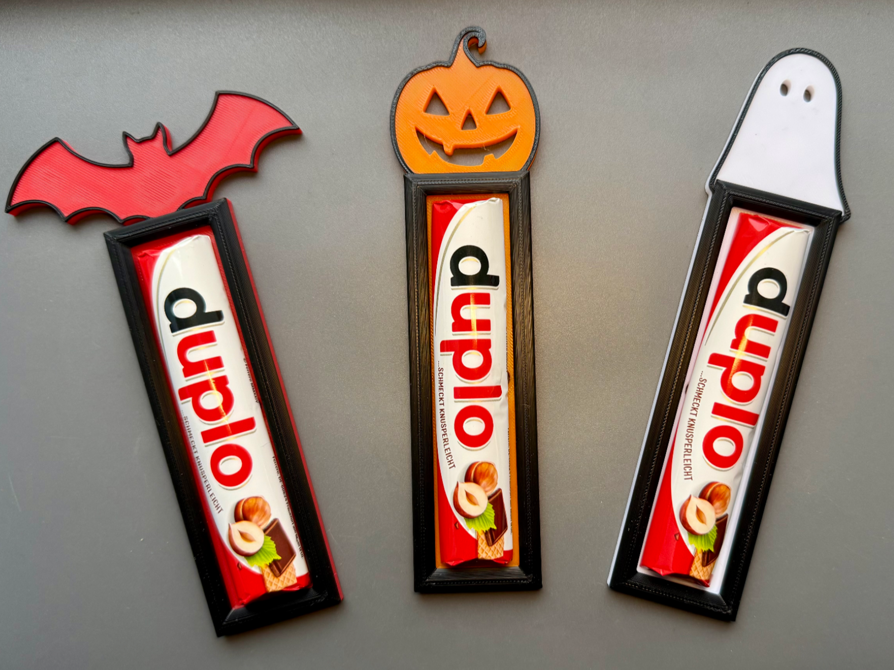 Chocolate bar gift presenter (Halloween)