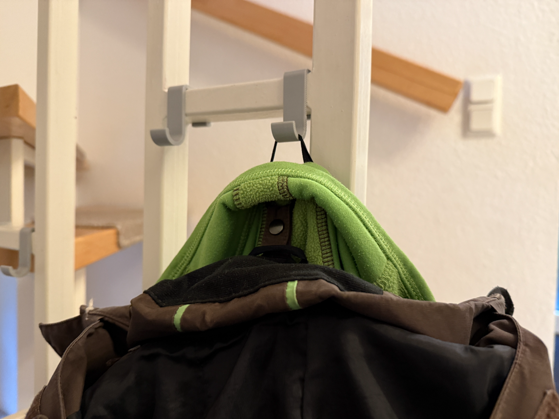 Coat Hook for Stairwell (Only 5 Grams)