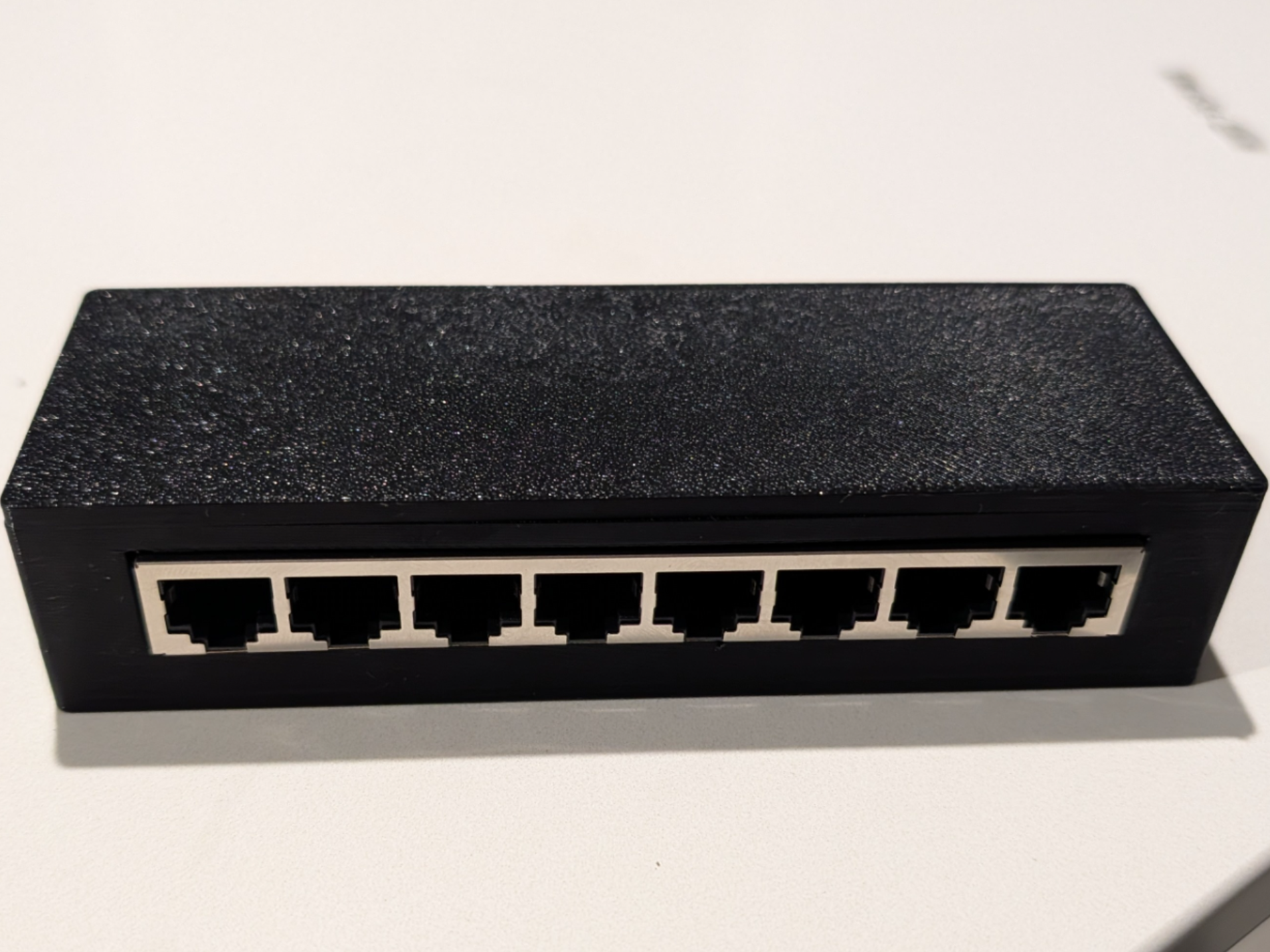 RS485 Modbus Hub Enclosure (NXK7A1T8)