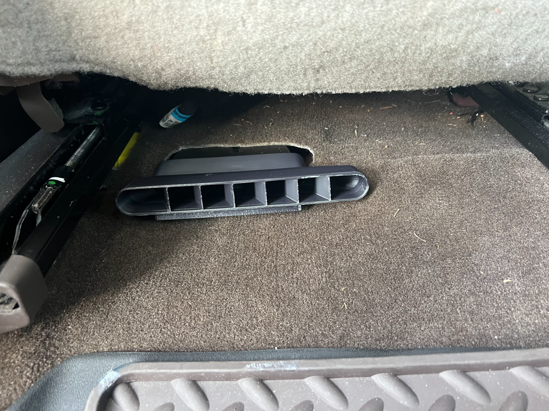 2015 GMC Sierra Rear Vent Adapters