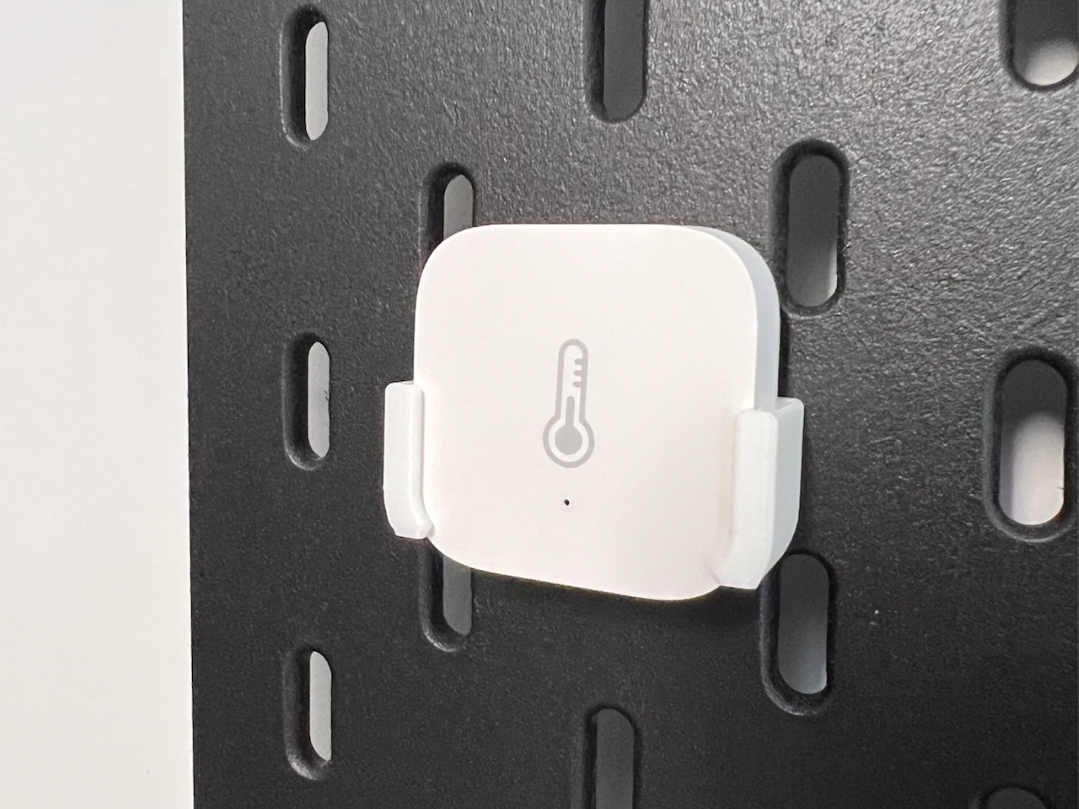 Skadis Aqara temperature humidity sensor holder