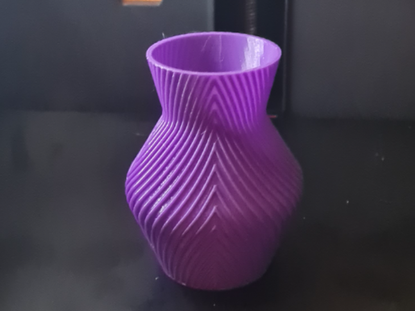 schicke Vase von meiner kleinen Tochter erstellt