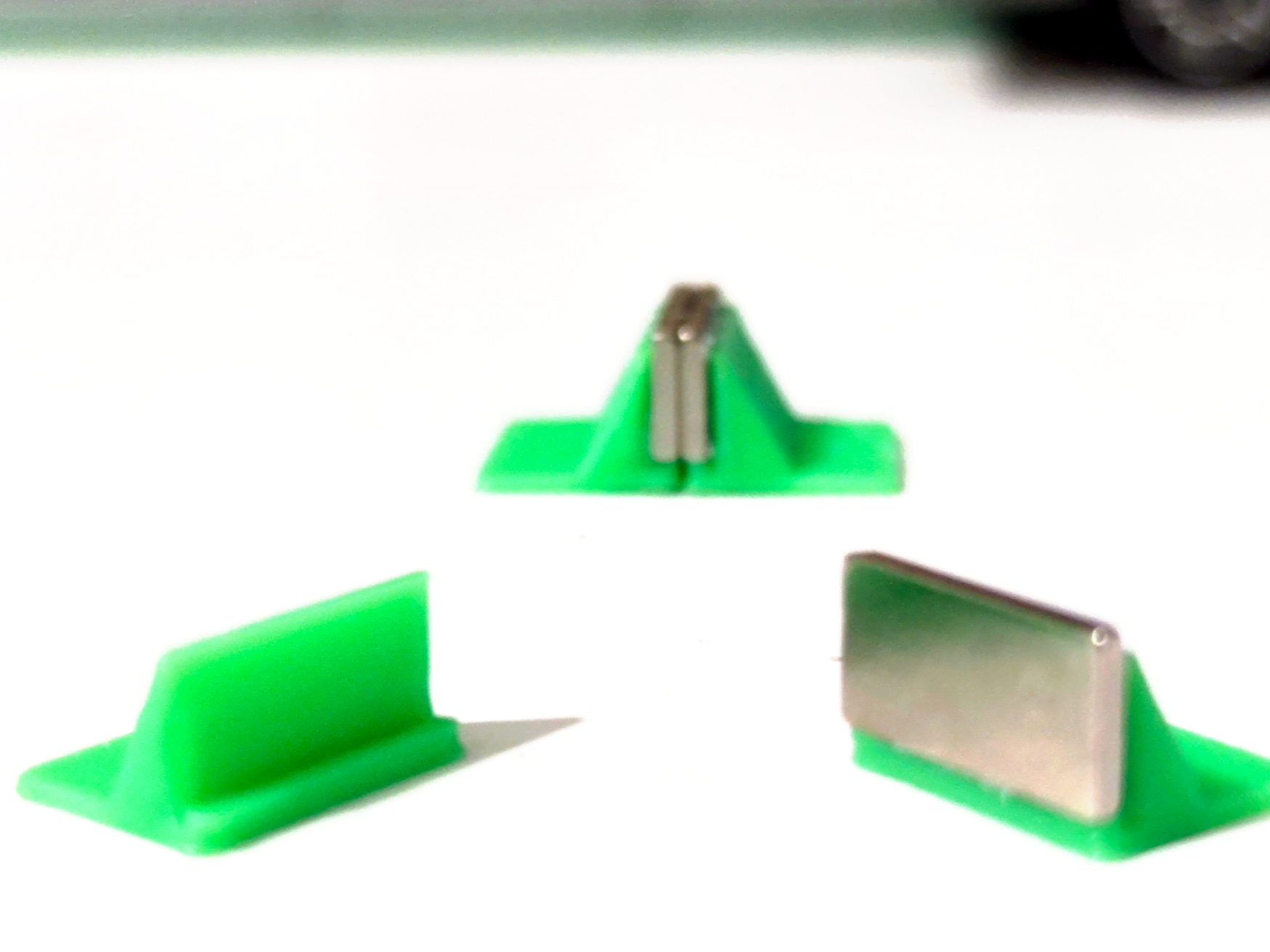 holders for magnets in cosplay helmets (1x5x10mm)