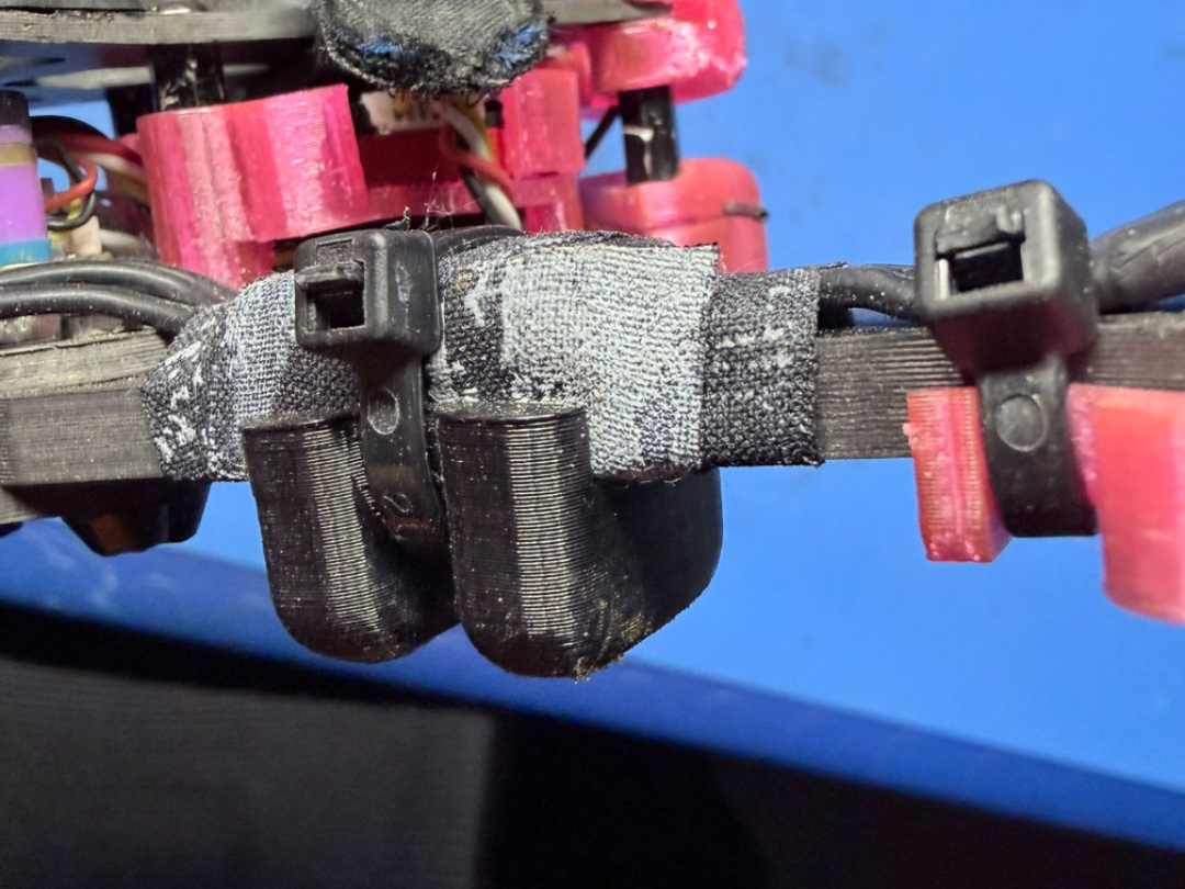 Apex 5 landing feet
