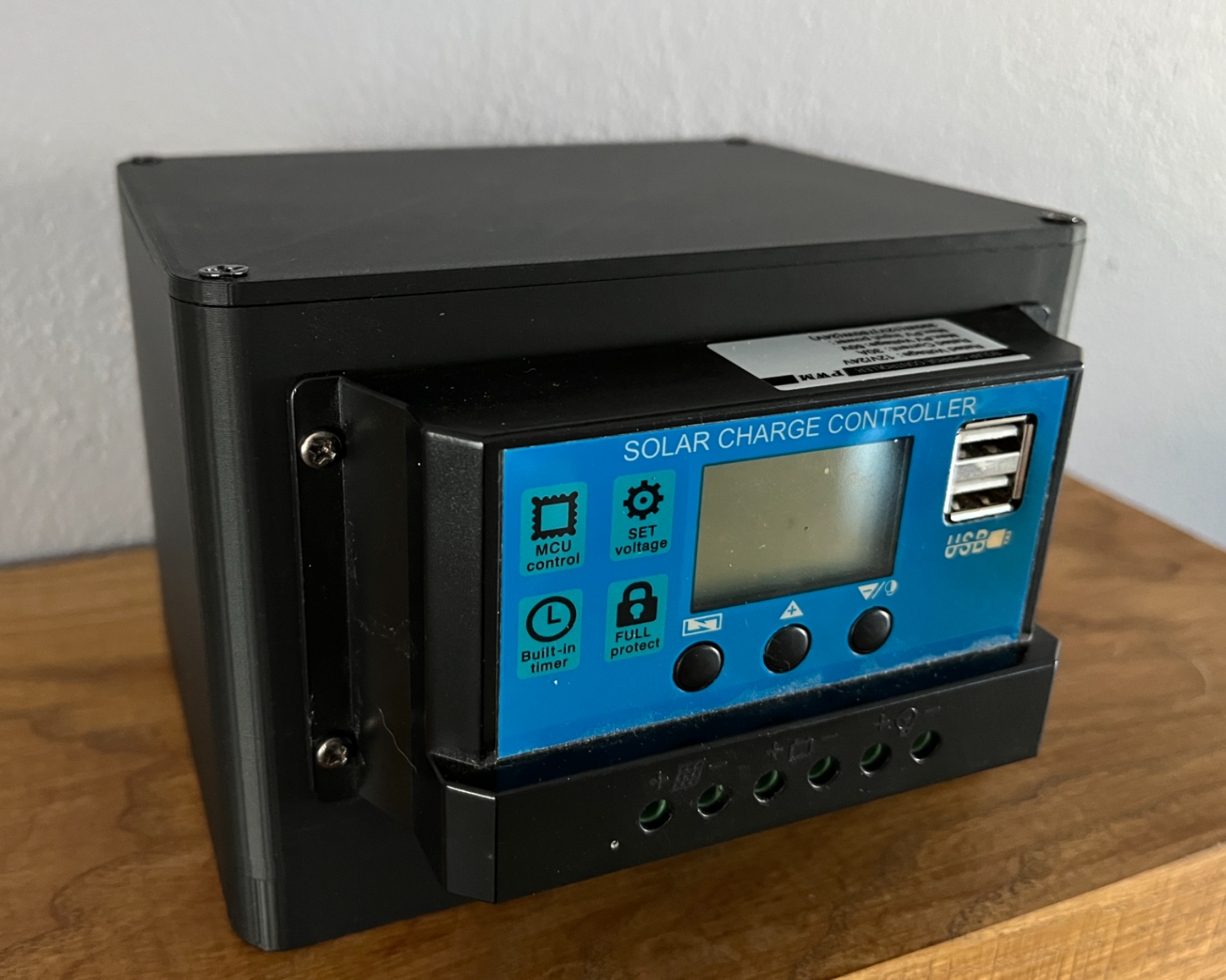 Solar controller box 12v 12Ah