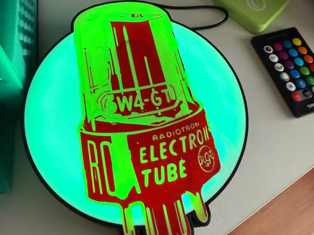 RCA tube lightbox