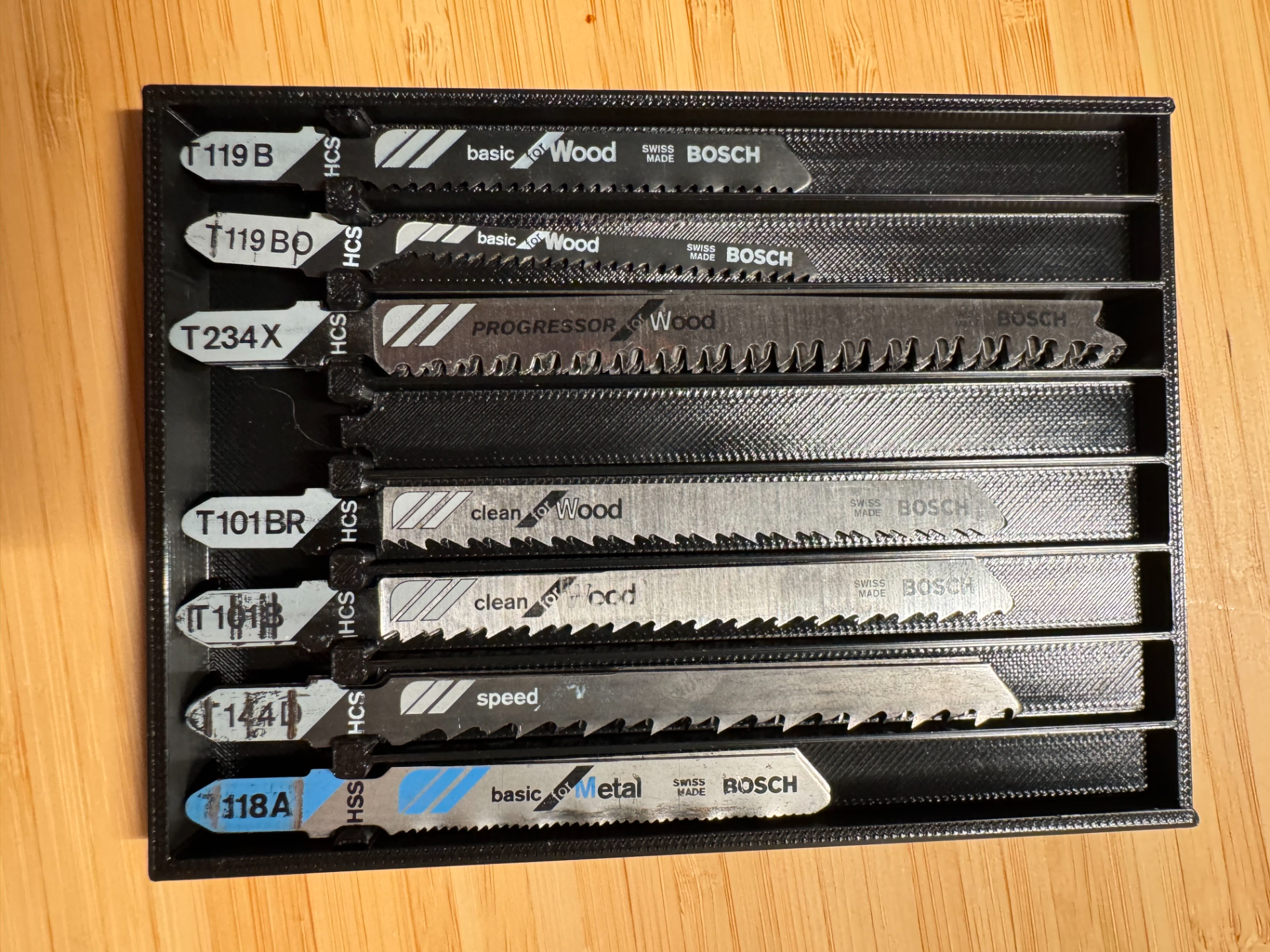 Dovetail storage box for jigsaw blades (8 slots)