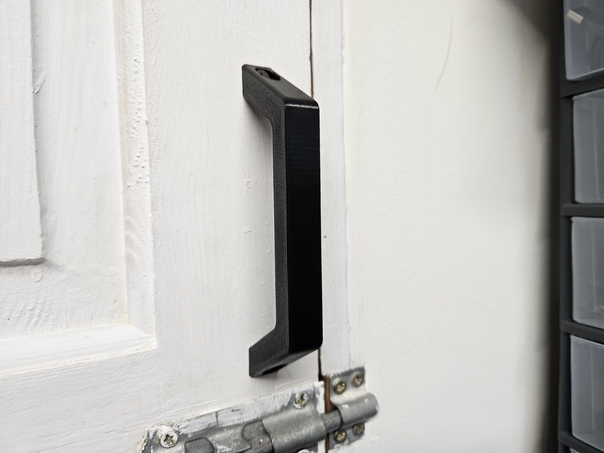 Simple but effective door handle