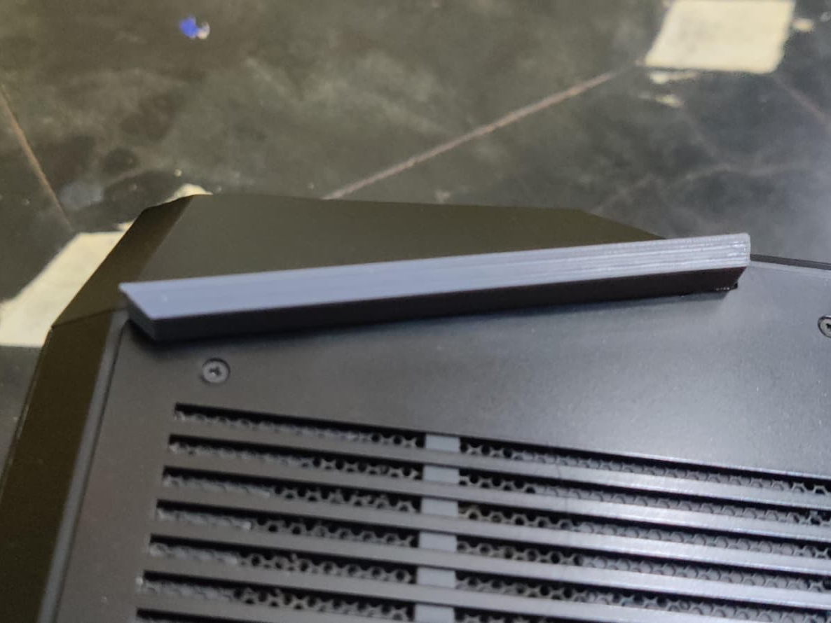 HP Pavilion Gaming laptop base mounts