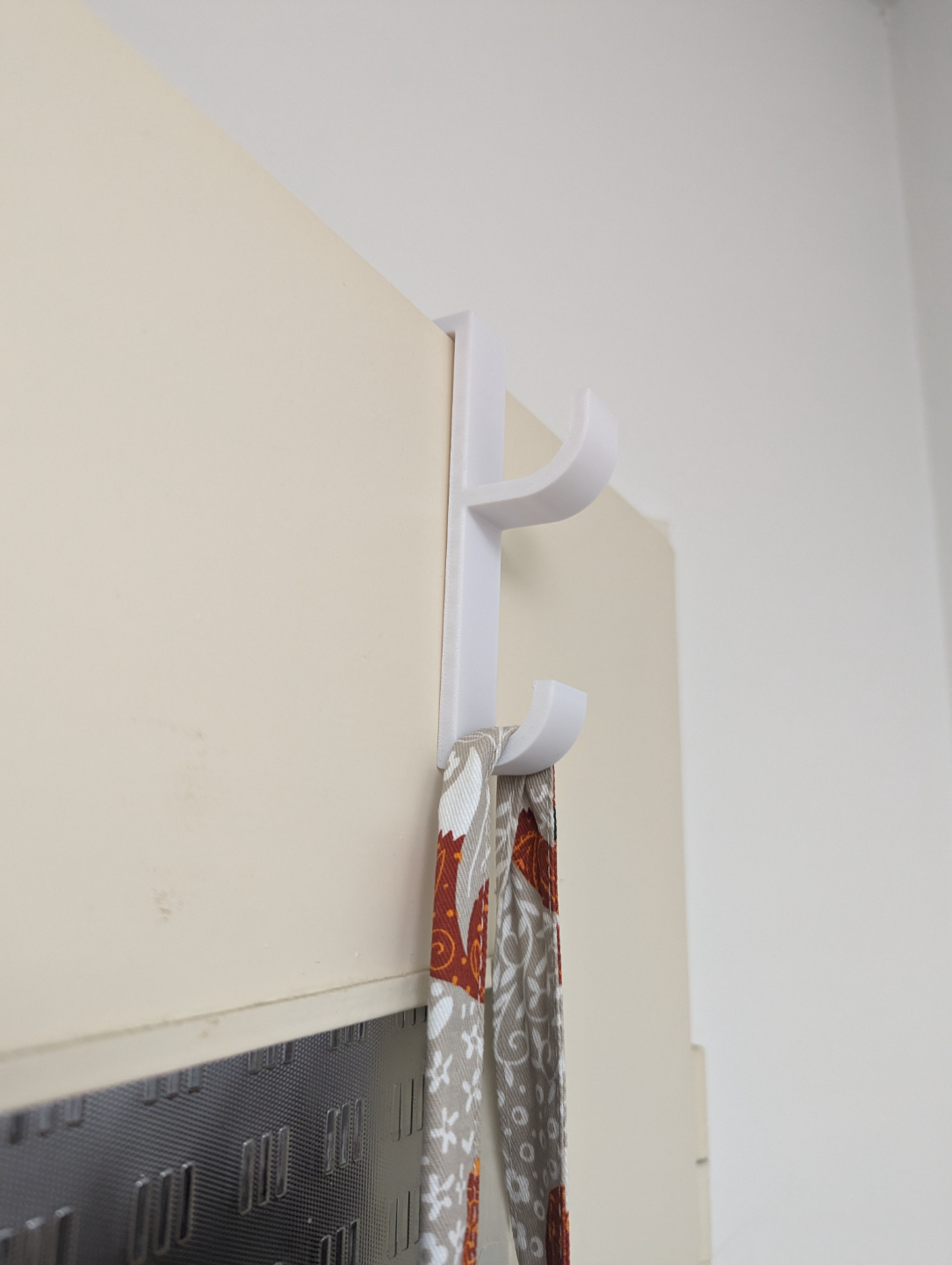 Double Door Hook