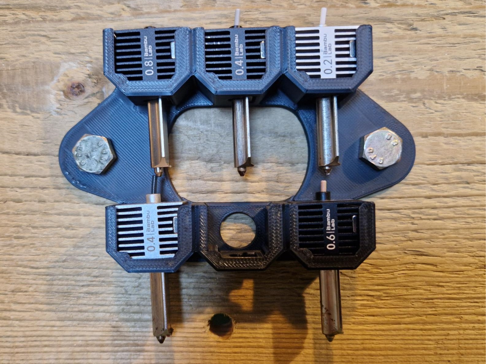 A1 Mini Nozzle Holder (6x) side holes