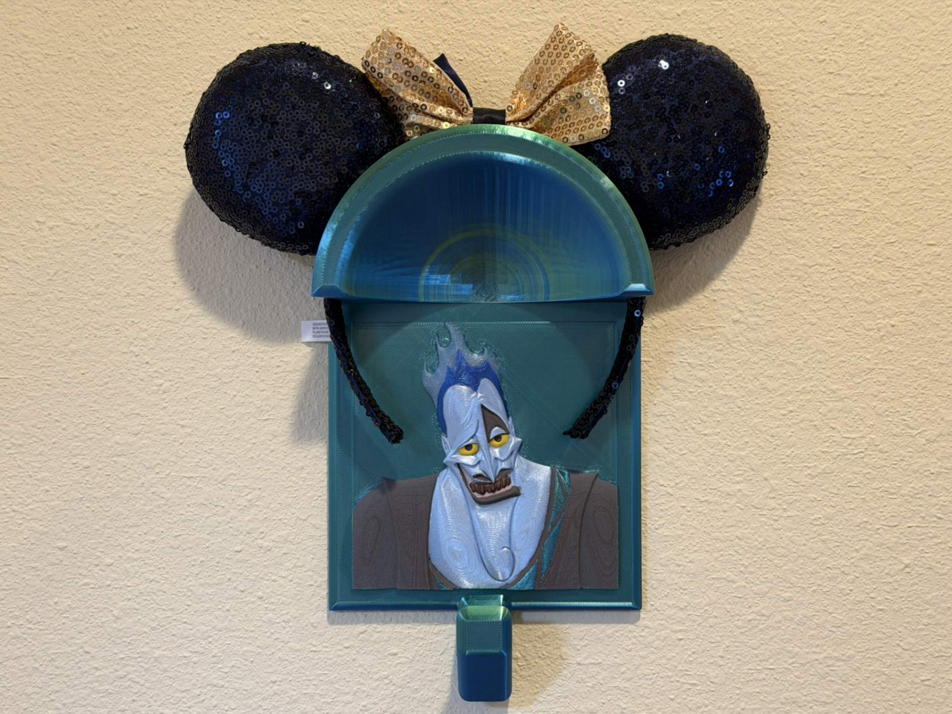 Hades ear wall display & backpack hanger