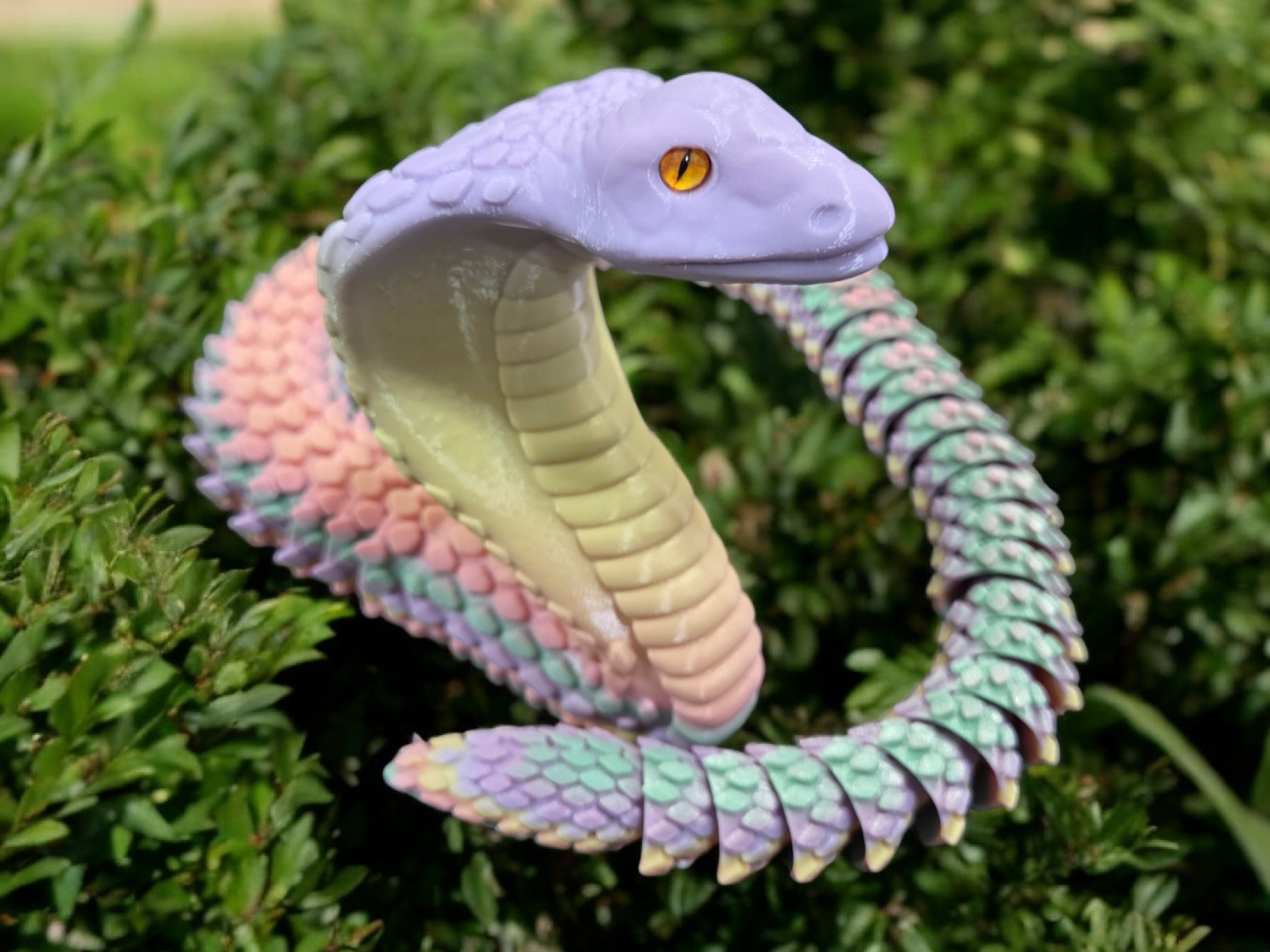 Articulated Cobra Snake - glass eye compatible