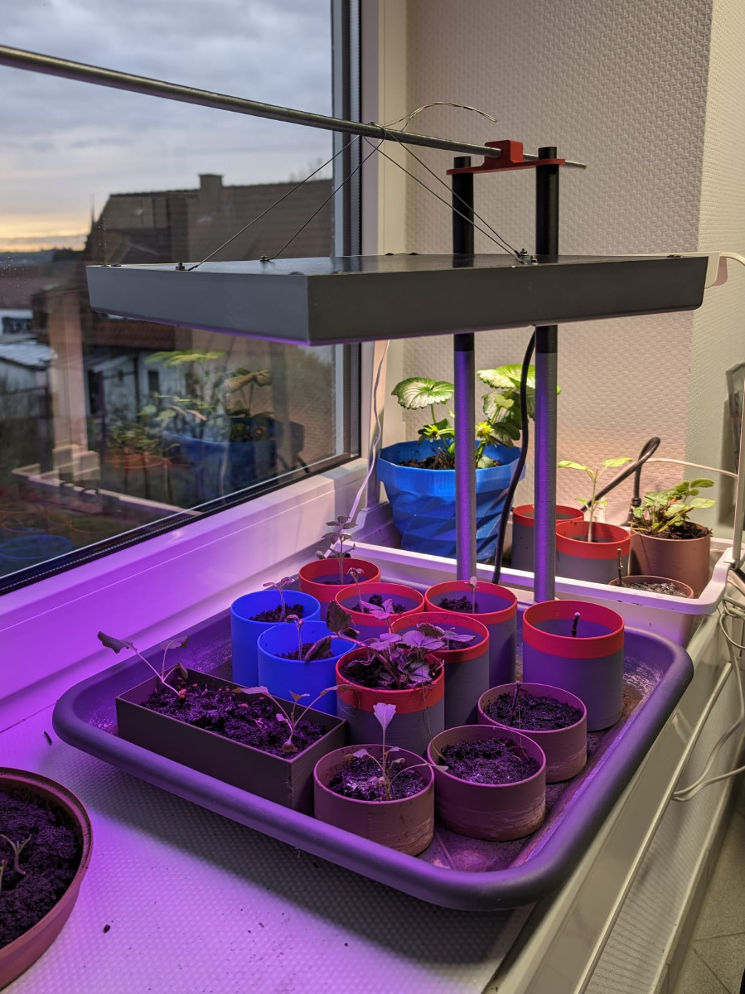 Universalhalter für Pflanzenlampen / Hängeleuchten - Holder for growth lamp - Höhenverstellbar