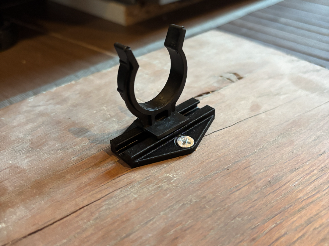 KITCHEN KICKBOARD CLIPS