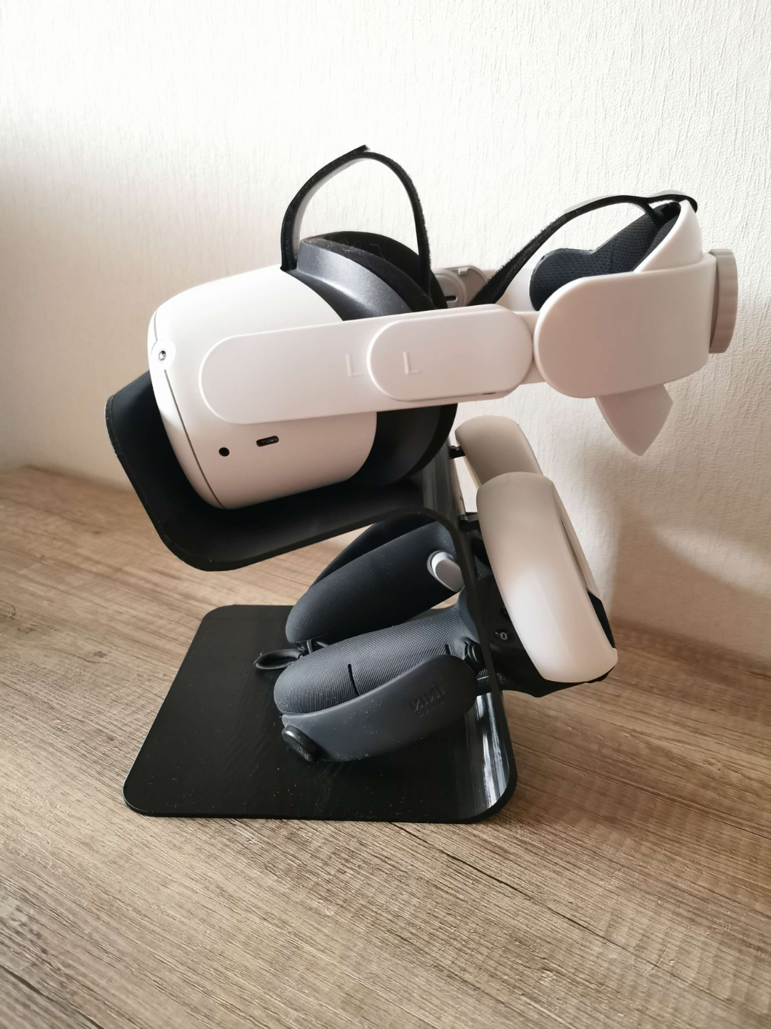 Oculus Quest 2 Stand