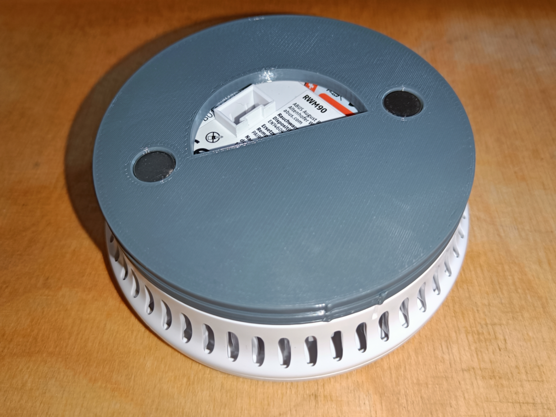 Magnet adapter for Abus smoke detector (RWM90)