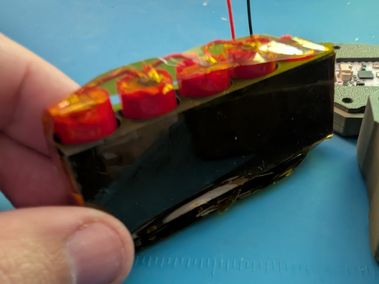 Vape Cell Holder Meshtastic / Meshcore for MeshTac