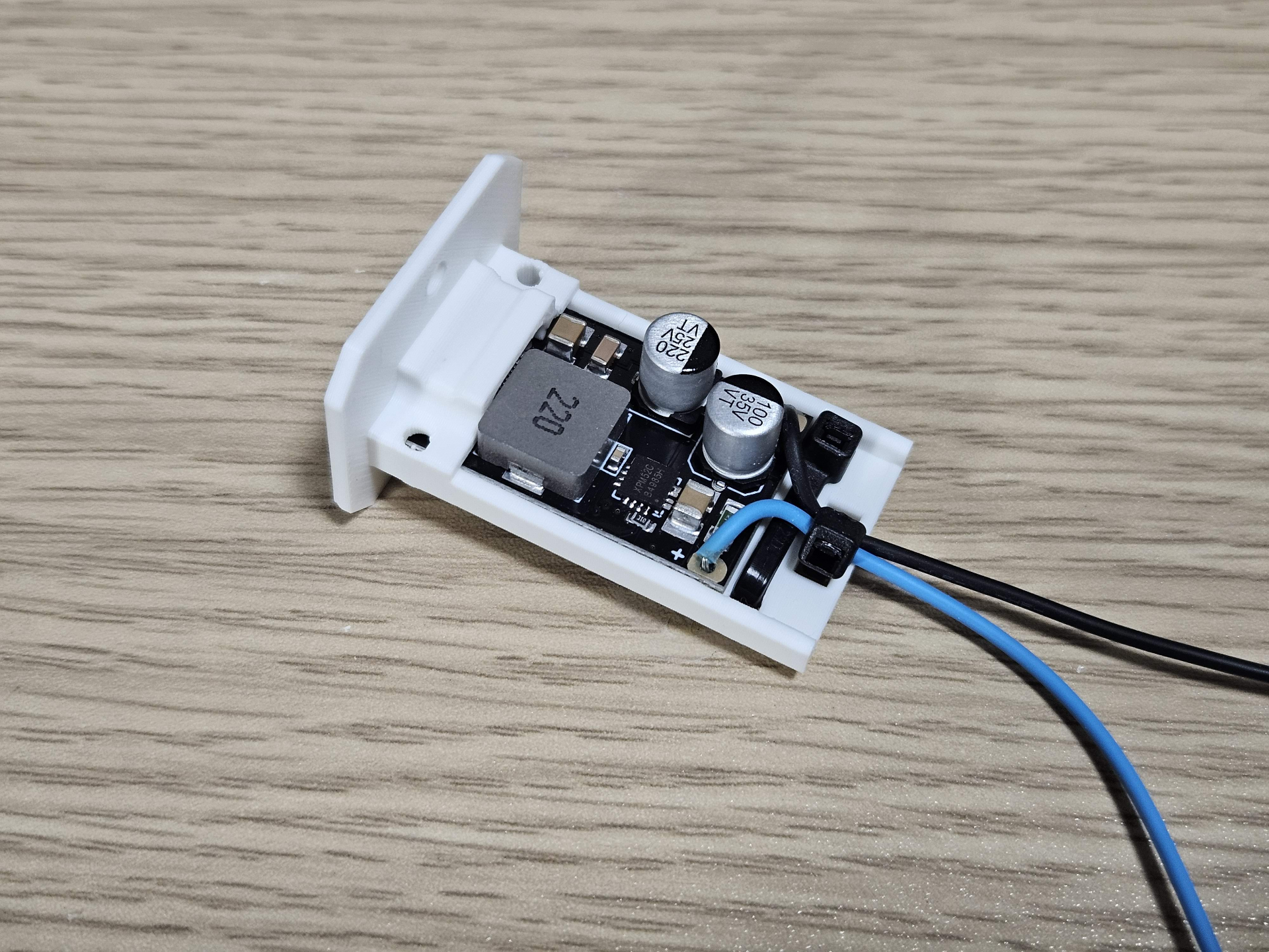 Panel mount for Type-C PD 65w board no half hole