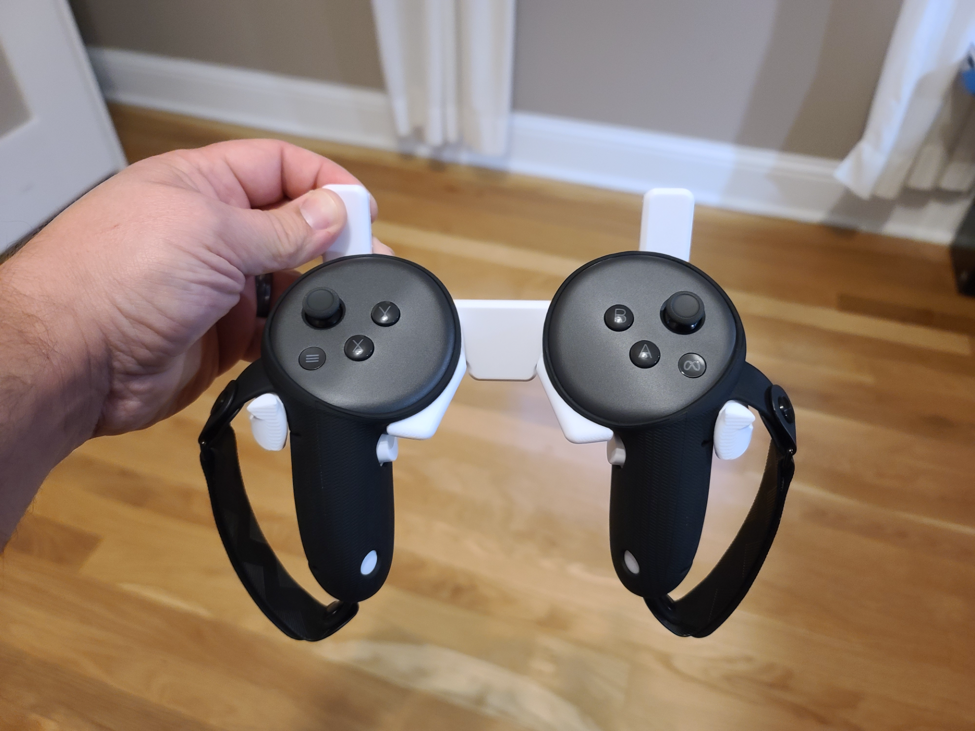 Quest 3 Controller Wall Mount