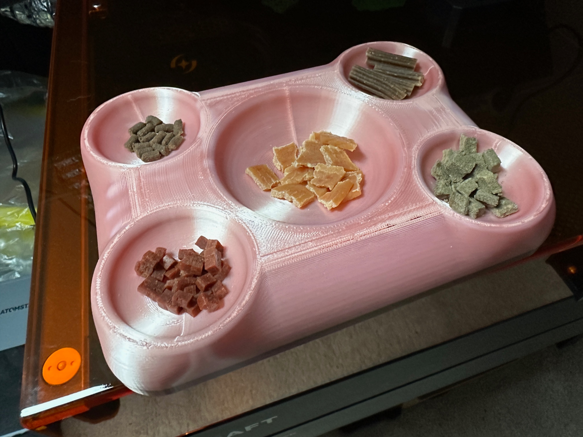 Kleine Hunde oder Katzen Buffet Napf