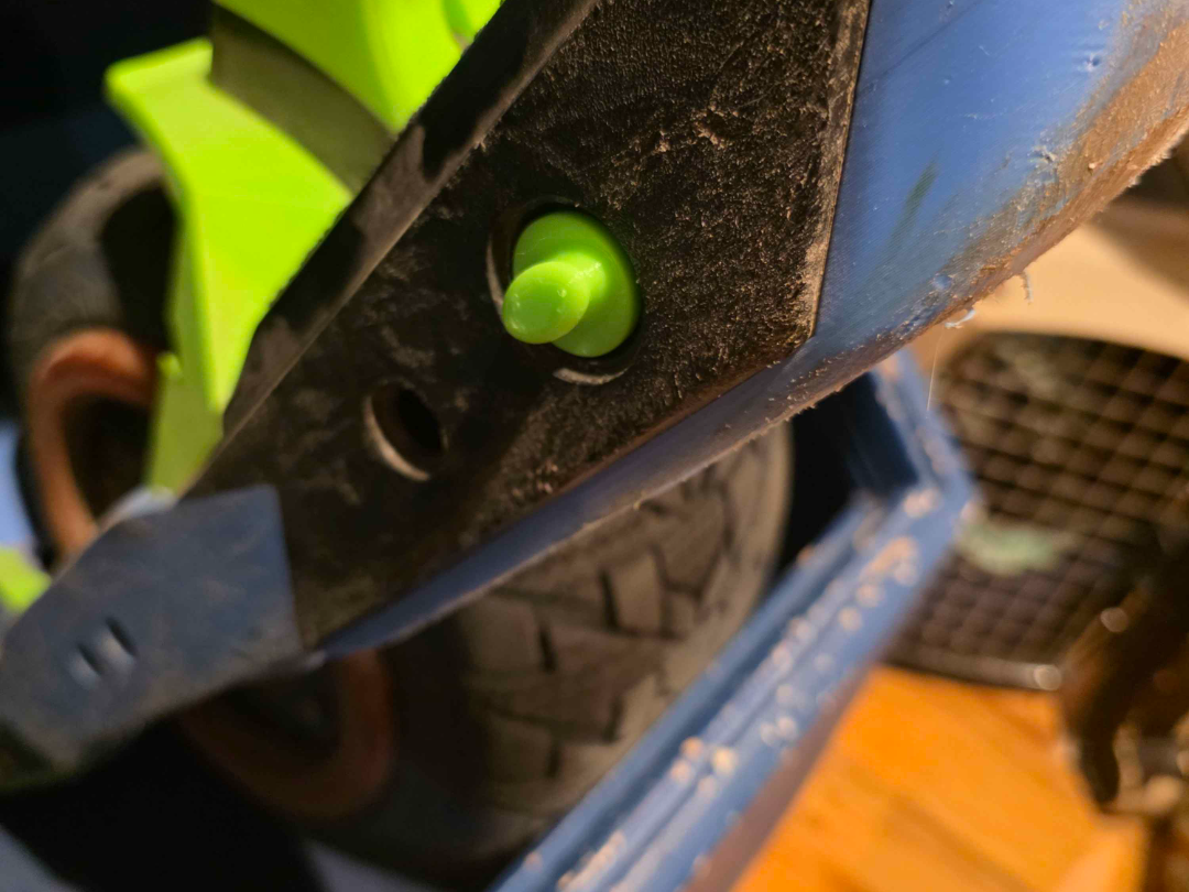 Floatwheel ADV Power Button Port Plug