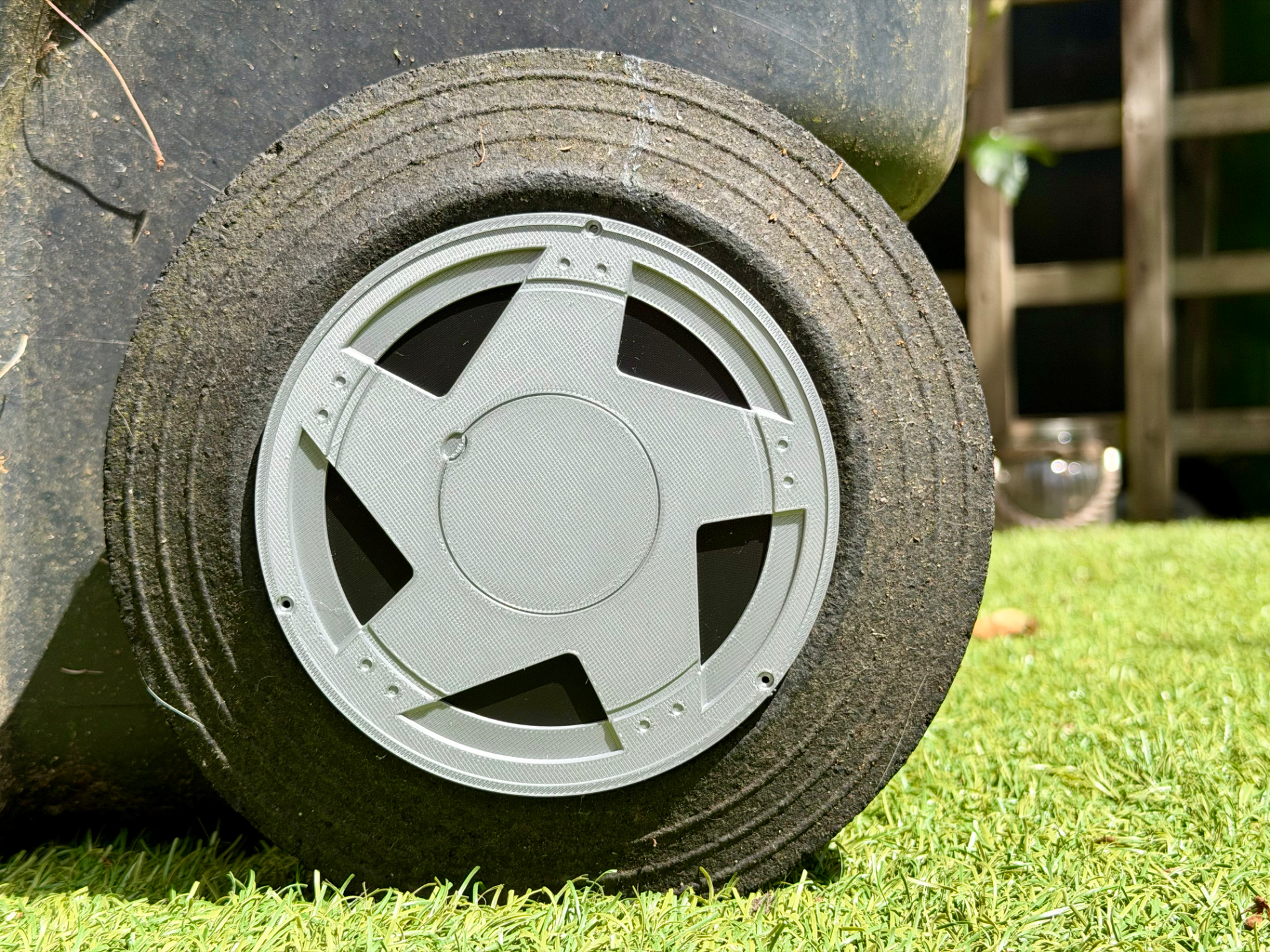 UK Wheelie Bin Renault 5 GT Turbo wheel covers