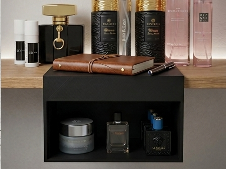 Universal Hanging Organizer