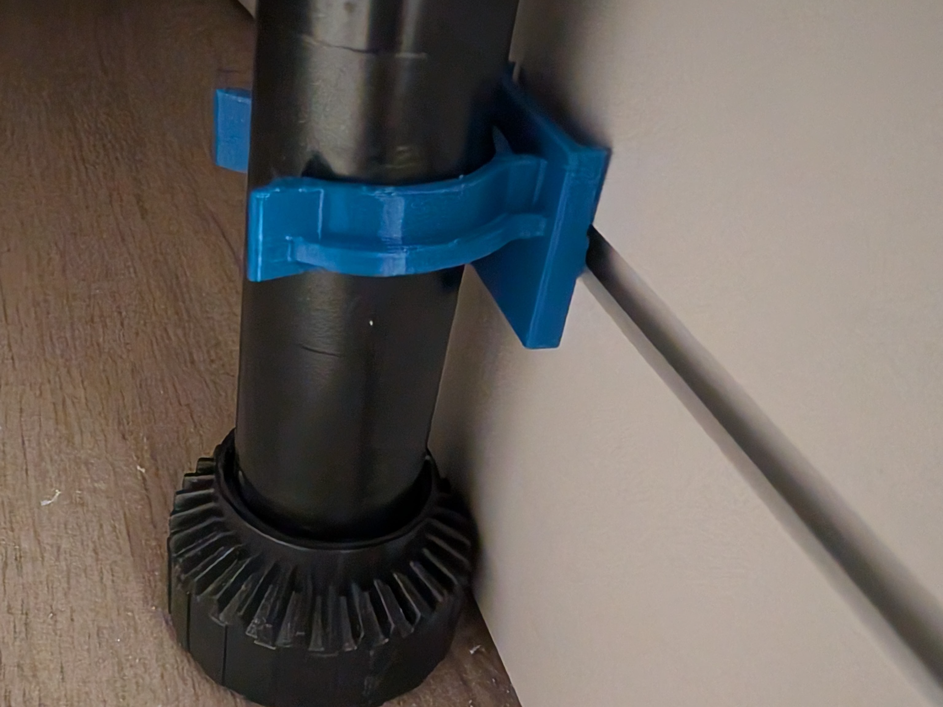 Kitchen Plinth Clip for 28mm Feet
