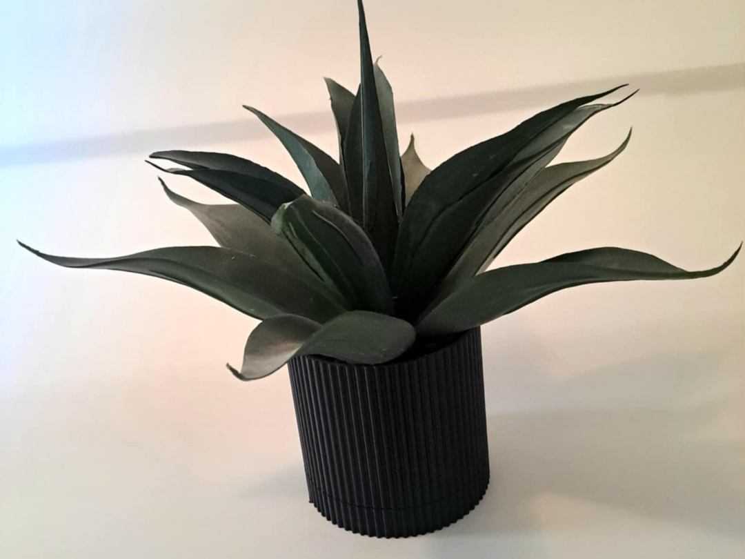 Modern flower pot vase