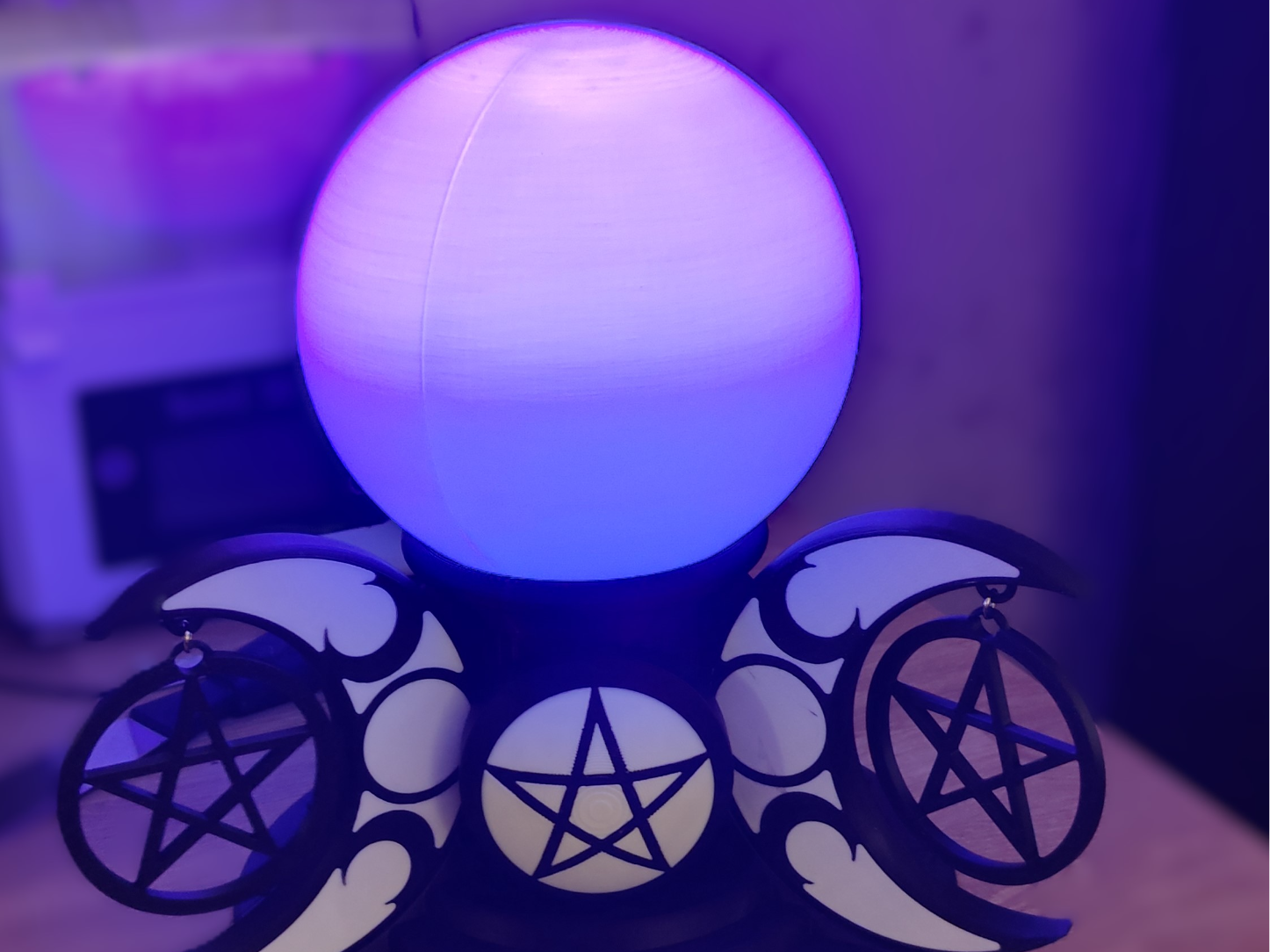 Crystal Ball Lamp