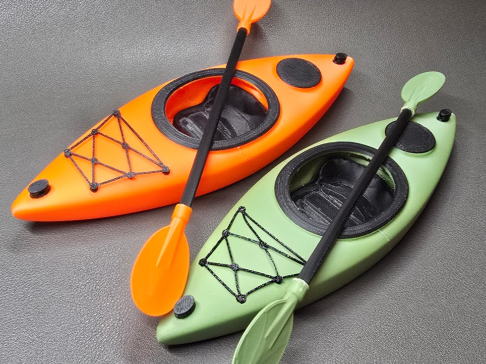 RC Accessories 1/10 Kayak and a paddle