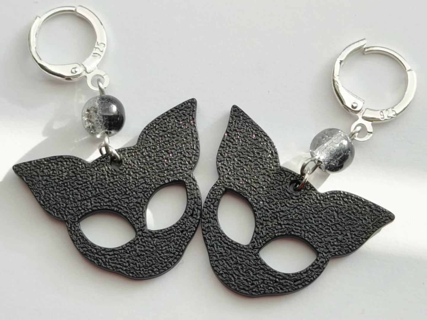 Cat head earrings