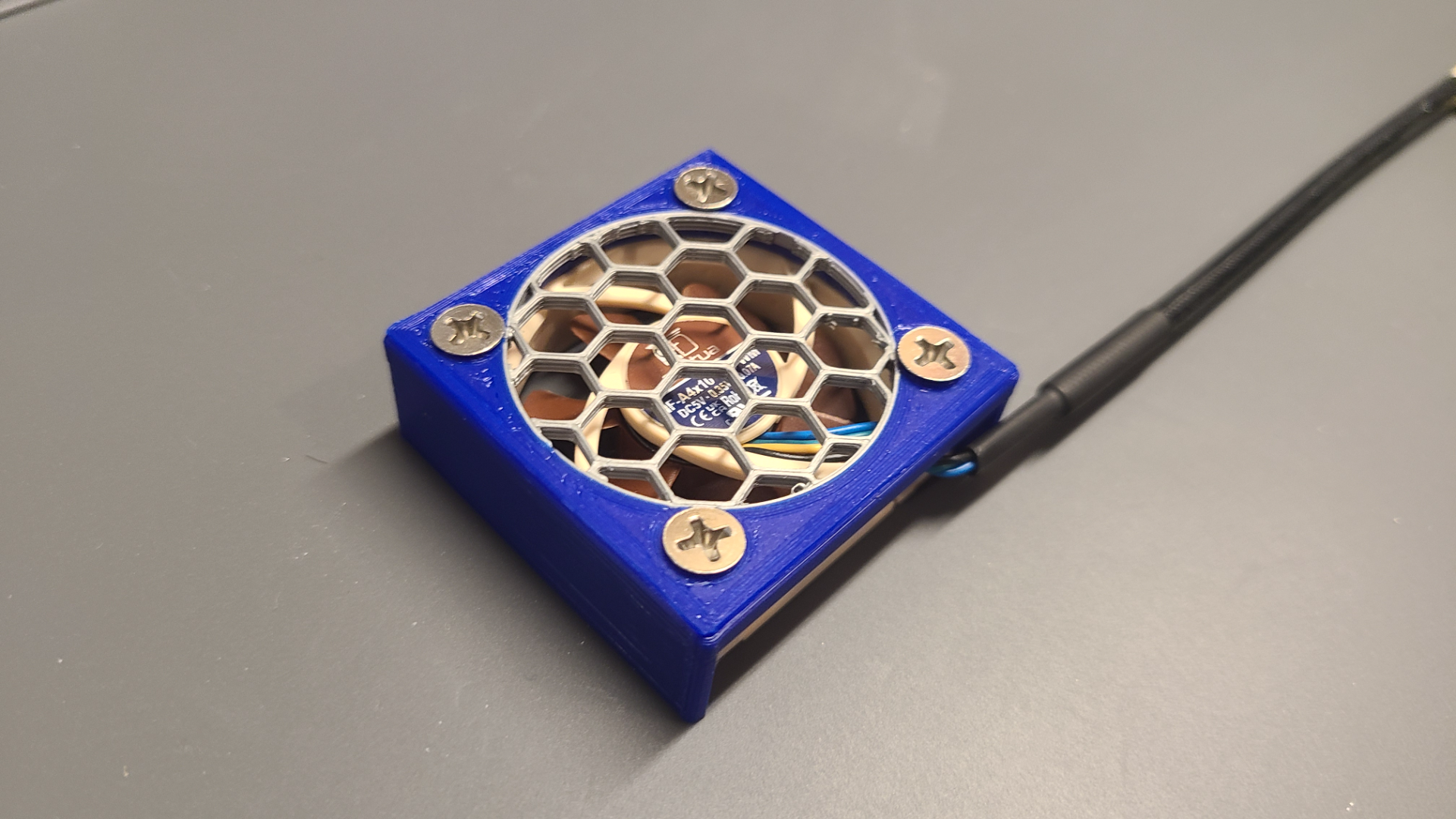 Customizable Grill 40mm Fan Covers