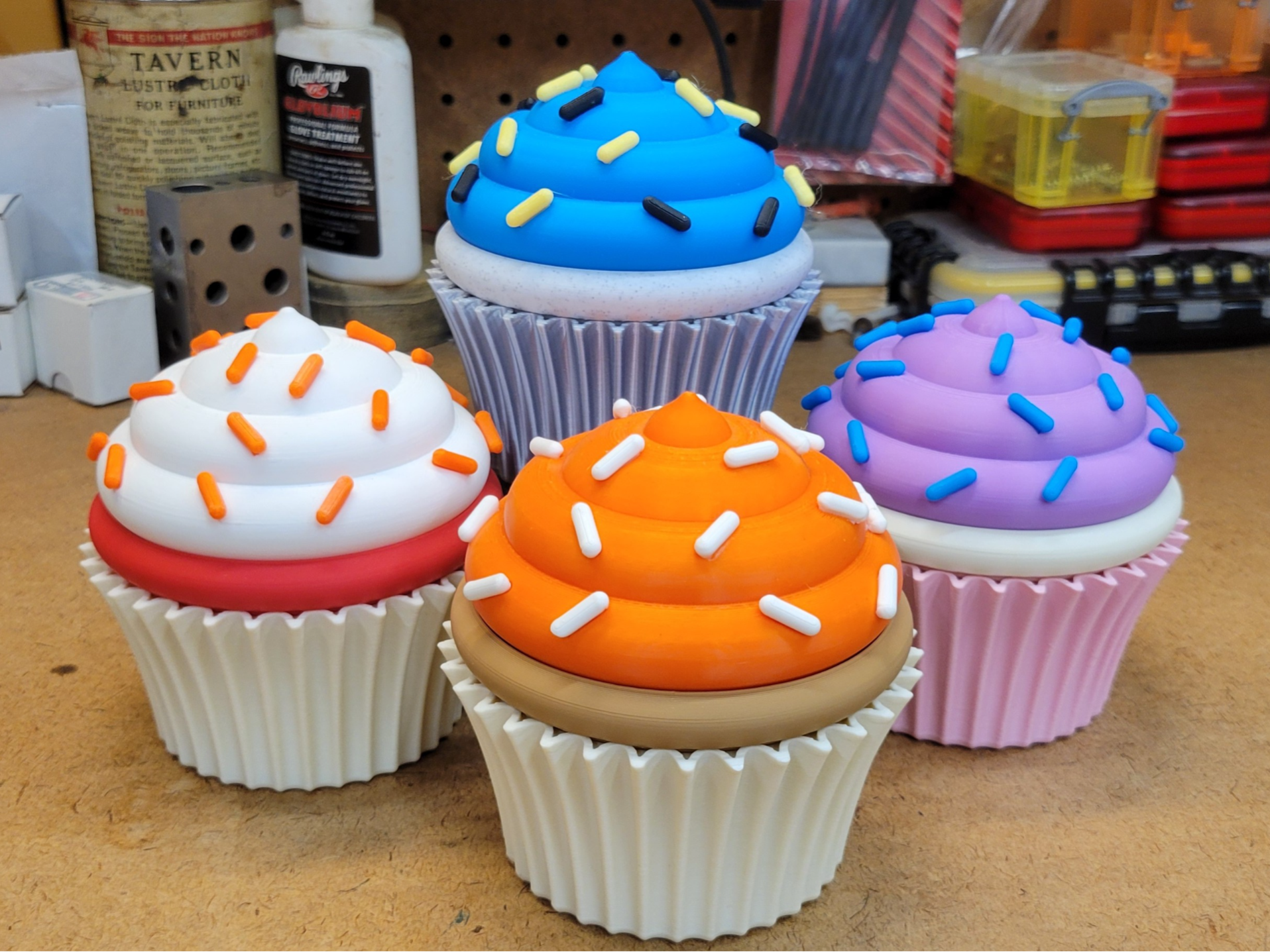 Cupcake Shaped Two Compartment Container